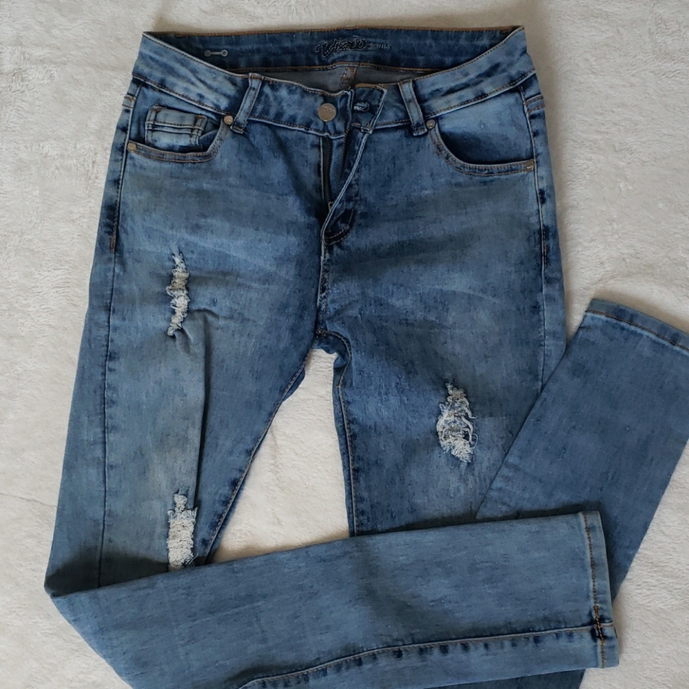 Colombian Vizio Distressed Jeans Size 7